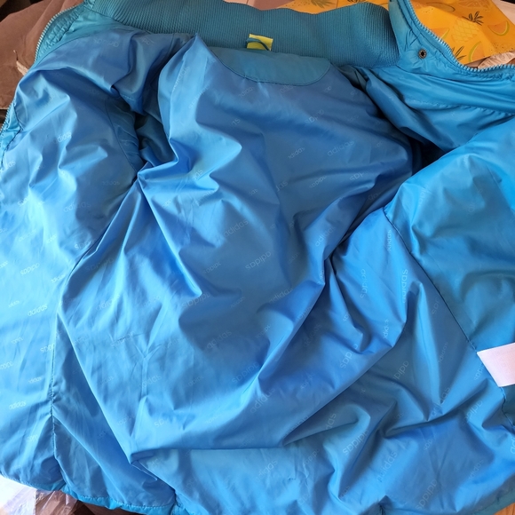 Adidas blue puffer jacket size L - Picture 10 of 11
